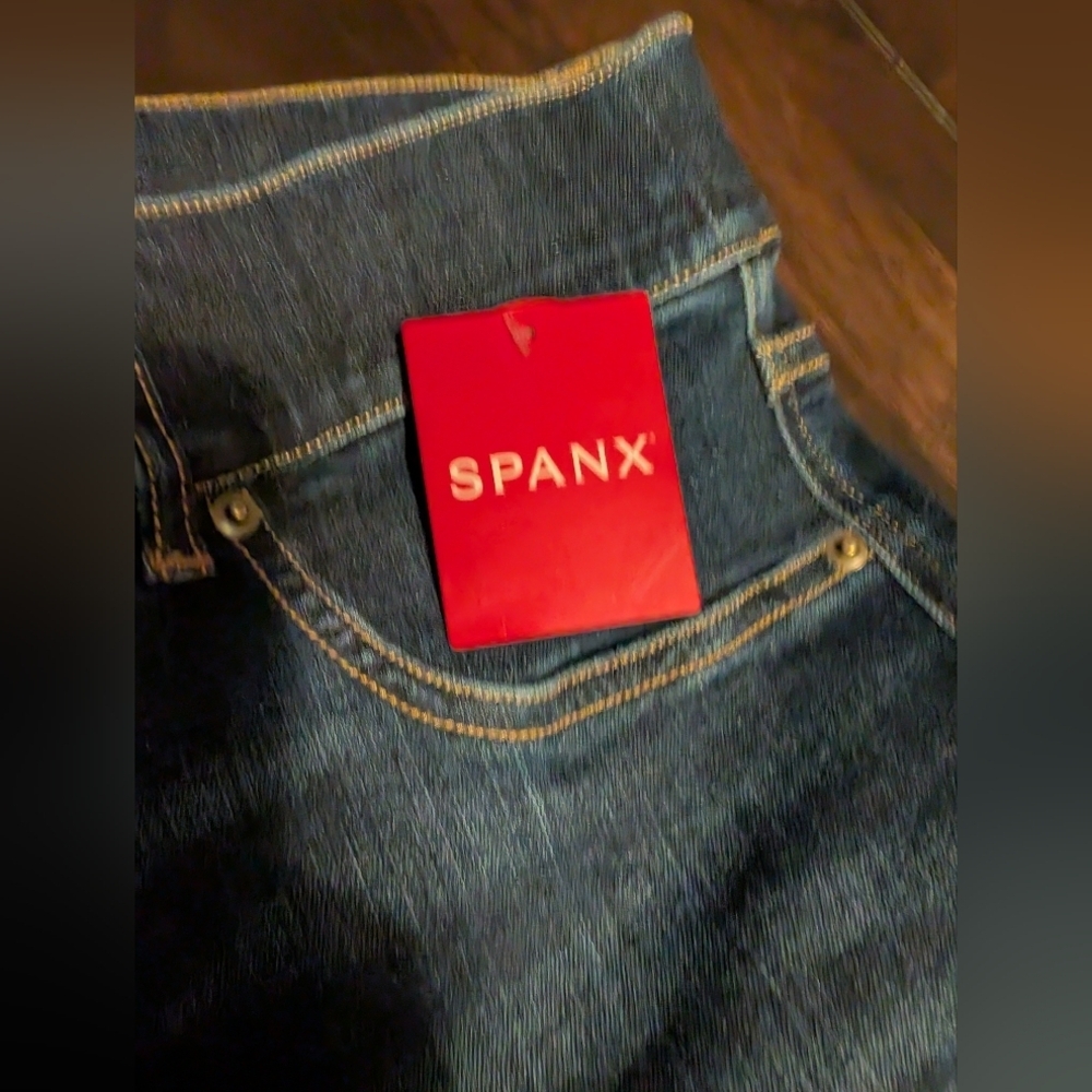 Spanx EveryWear Flare Jeans - Dark Blue, Women's Large - Picture 4 of 8